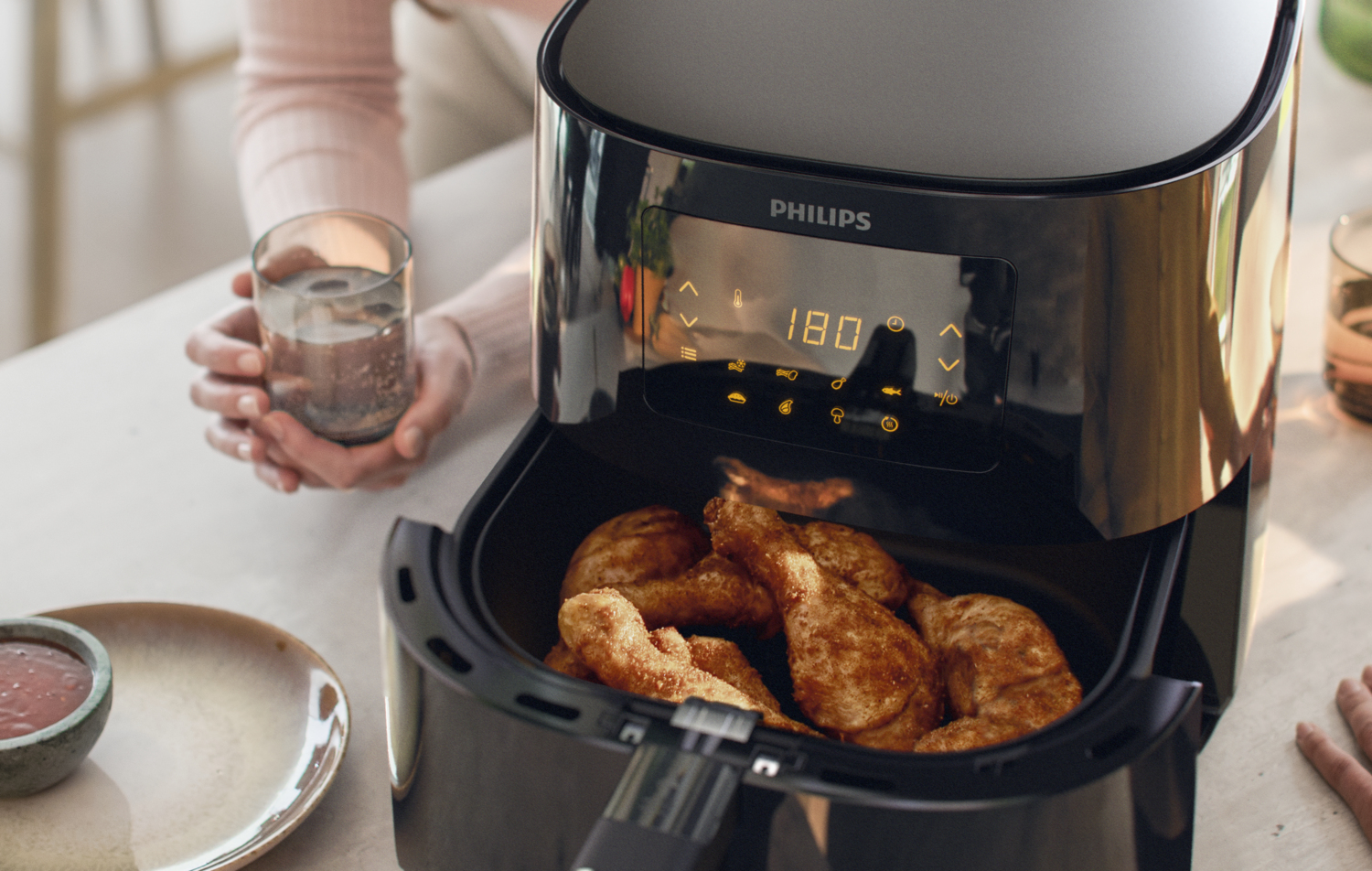 Heteluchtfriteuse PHILIPS HD9270/70  Essential Airfryer XL