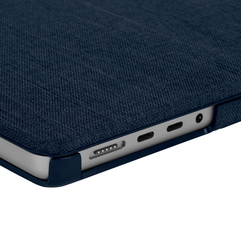 INCASE Hardshell Case for MacBook Pro 14inch 2021 Dots Black