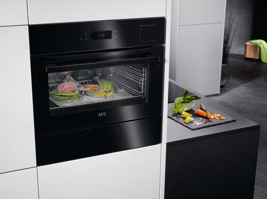 AEG Series 8000 KSK792280M oven 43 l A++ Zwart, Roestvrijstaal