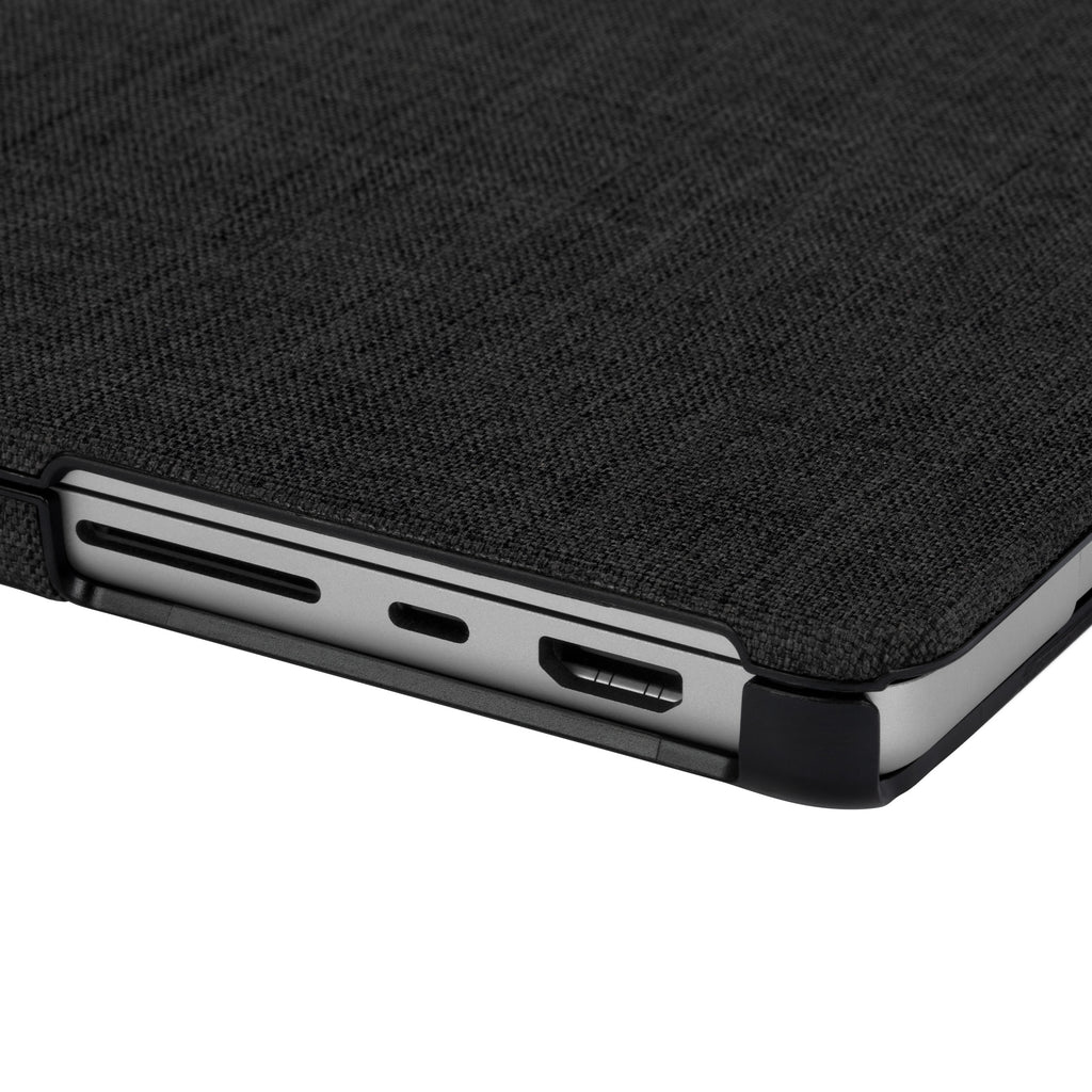 INCASE Hardshell Case for MacBook Pro 14inch 2021 Dots Clear