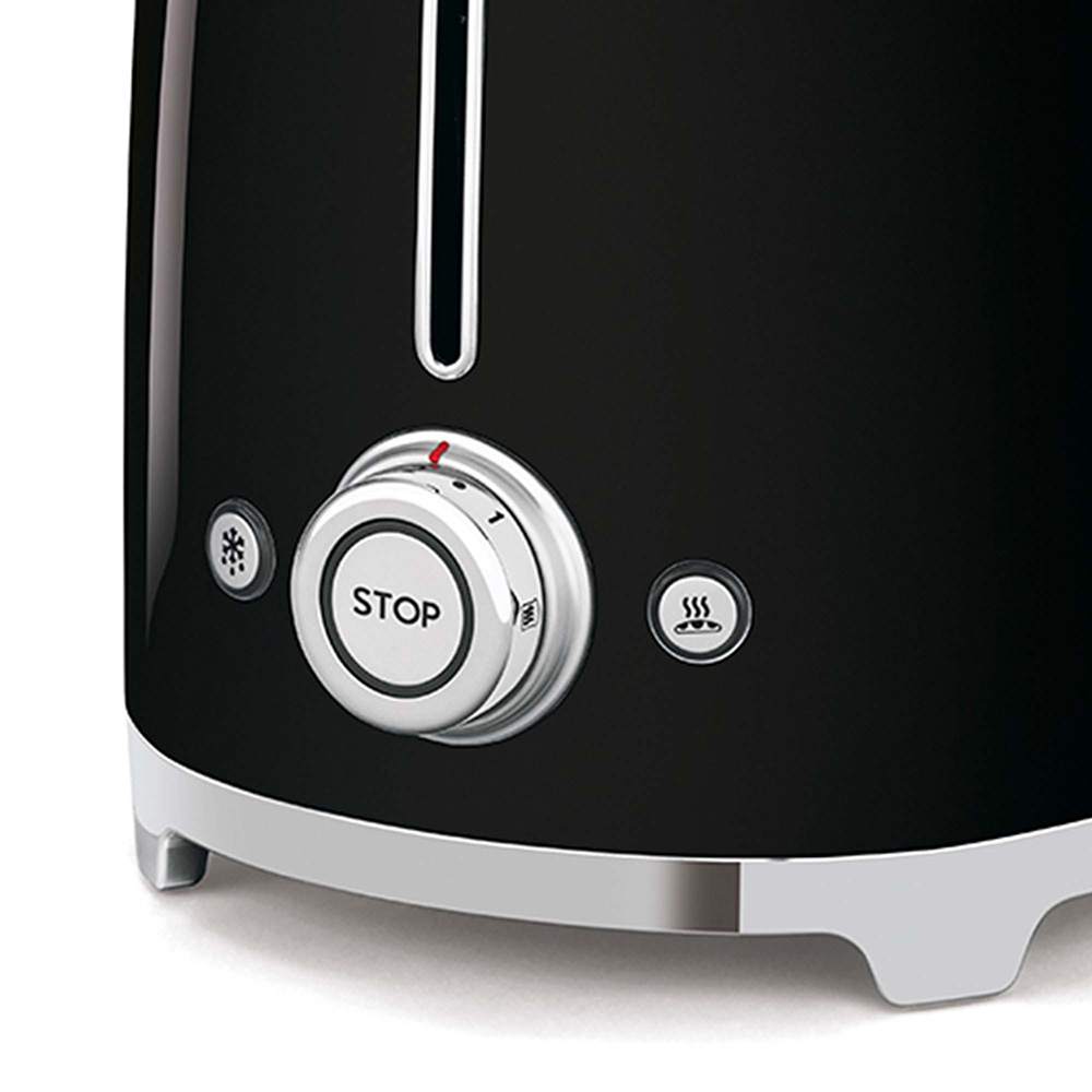 Smeg grille-pain noir TSF02BLEU