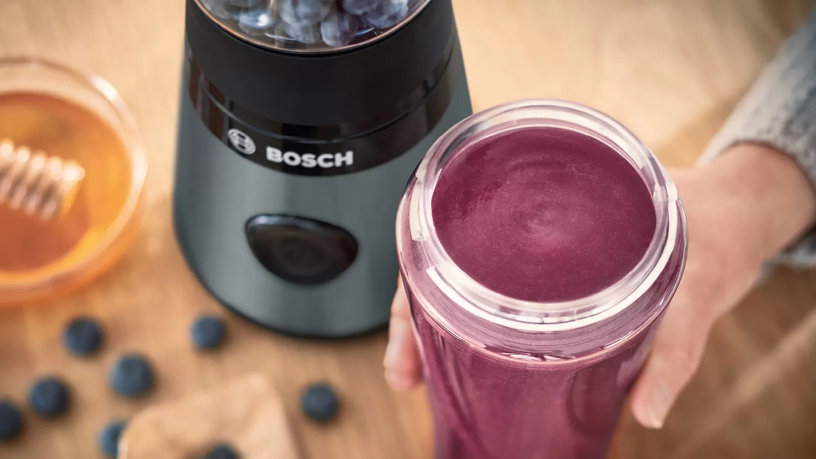 Bosch blender 1200w MMB2111S