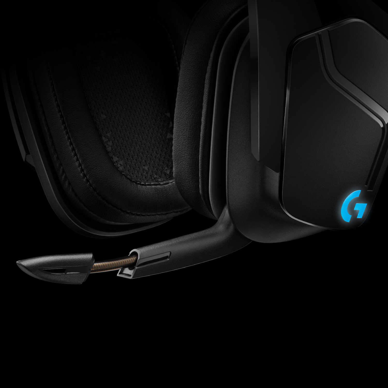 Logitech g935 wireles 7.1 gaming headset